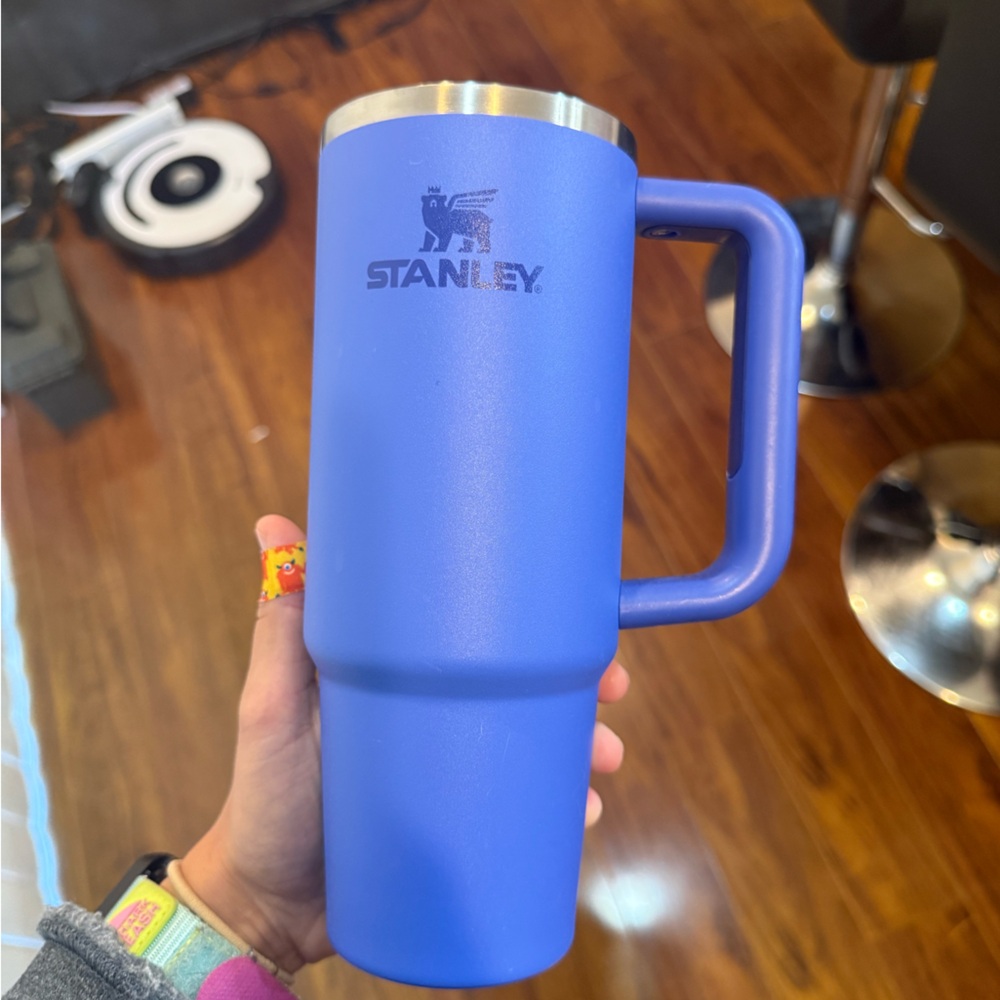 Stanley Blue Tumbler with Handle 30 ounce